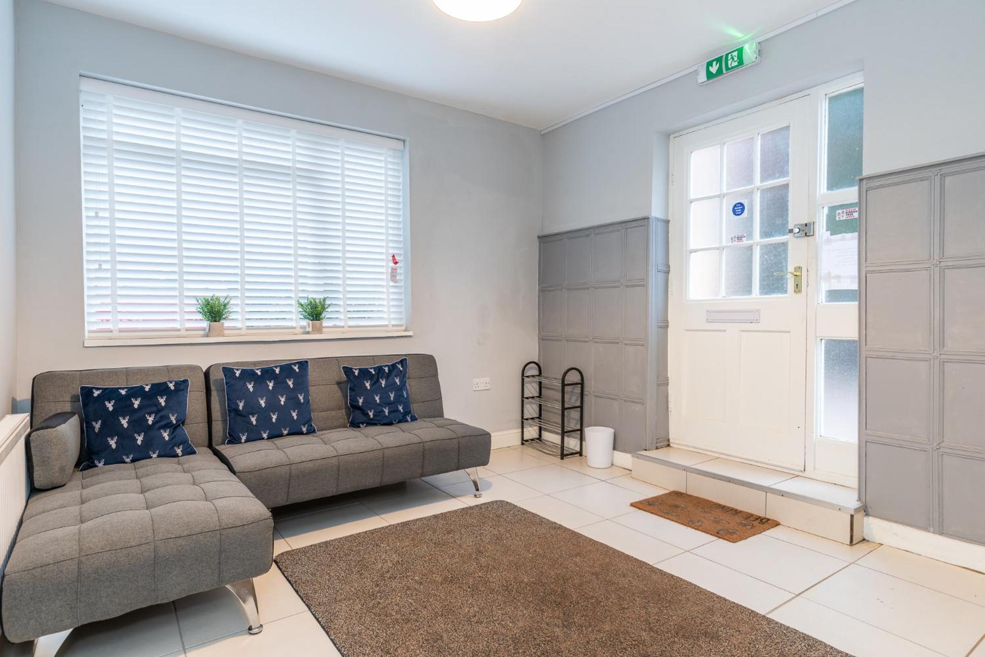 Airfield Manor Guest House Castle Donington Bagian luar foto