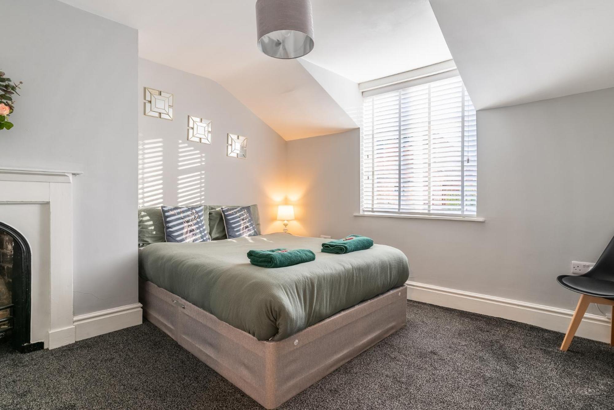 Airfield Manor Guest House Castle Donington Bagian luar foto