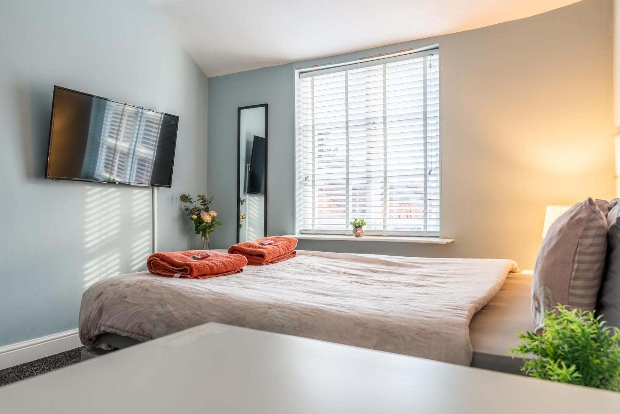 Airfield Manor Guest House Castle Donington Bagian luar foto
