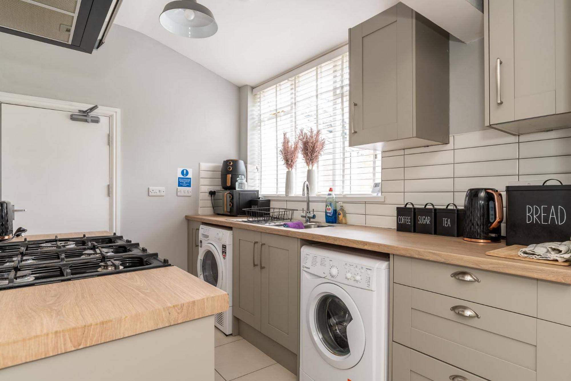 Airfield Manor Guest House Castle Donington Bagian luar foto